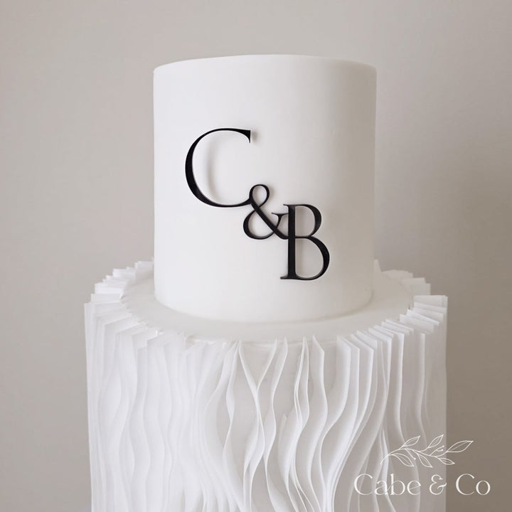 Classic Wedding Cake Serif Initials