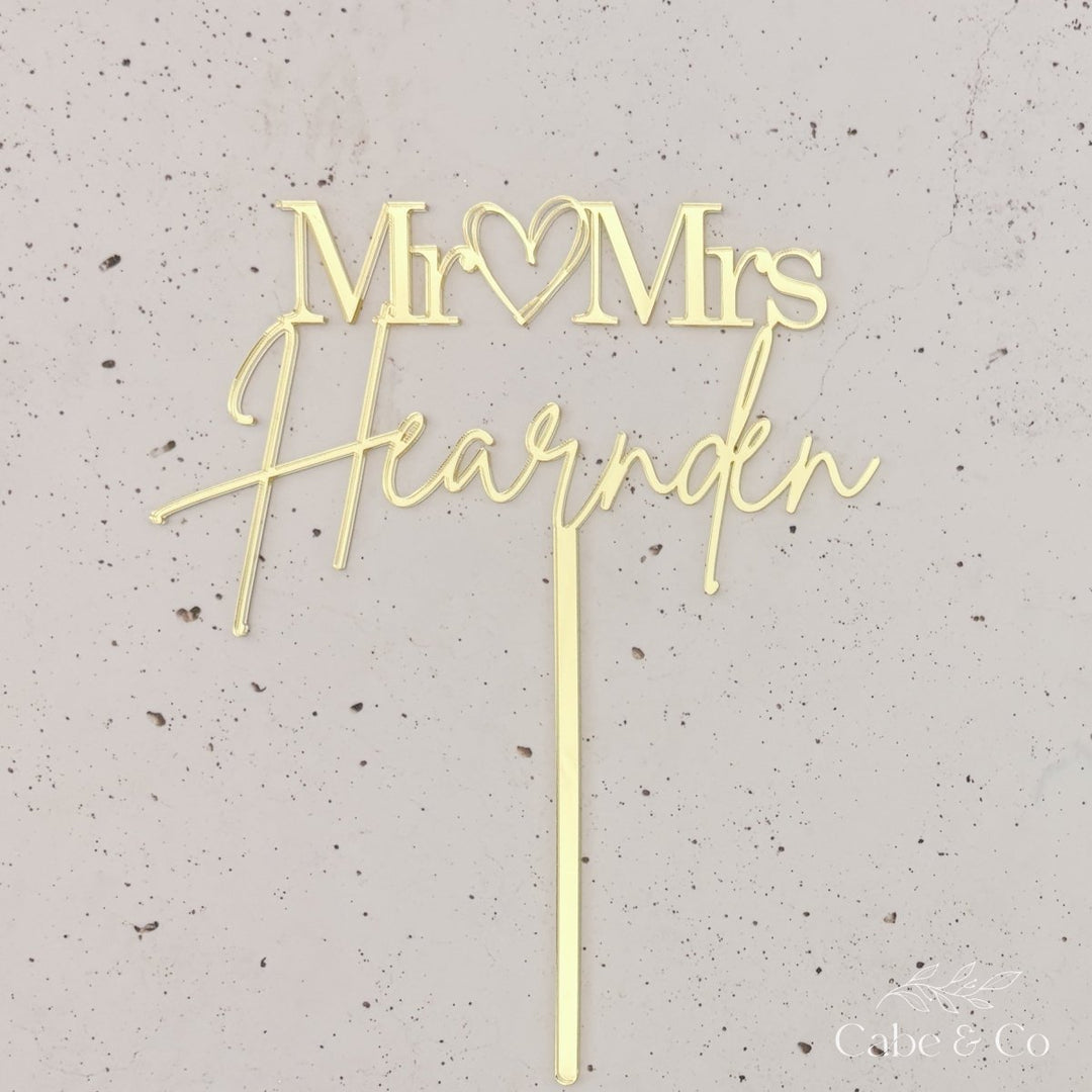 Mr ❤️ Mrs Wedding Cake Topper