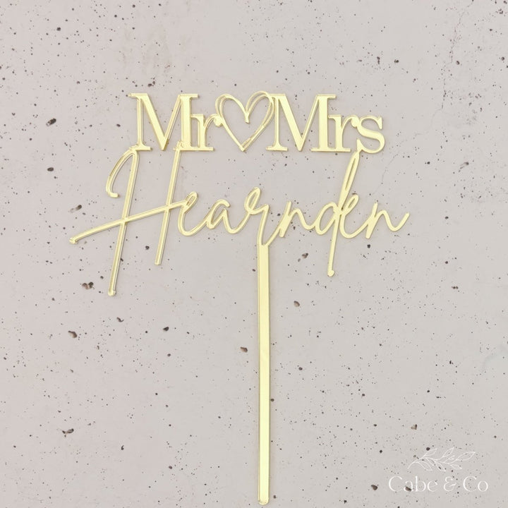 Mr ❤️ Mrs Wedding Cake Topper