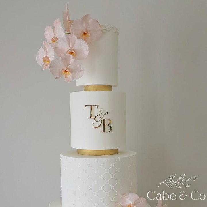 Wedding Cake Serif Initials