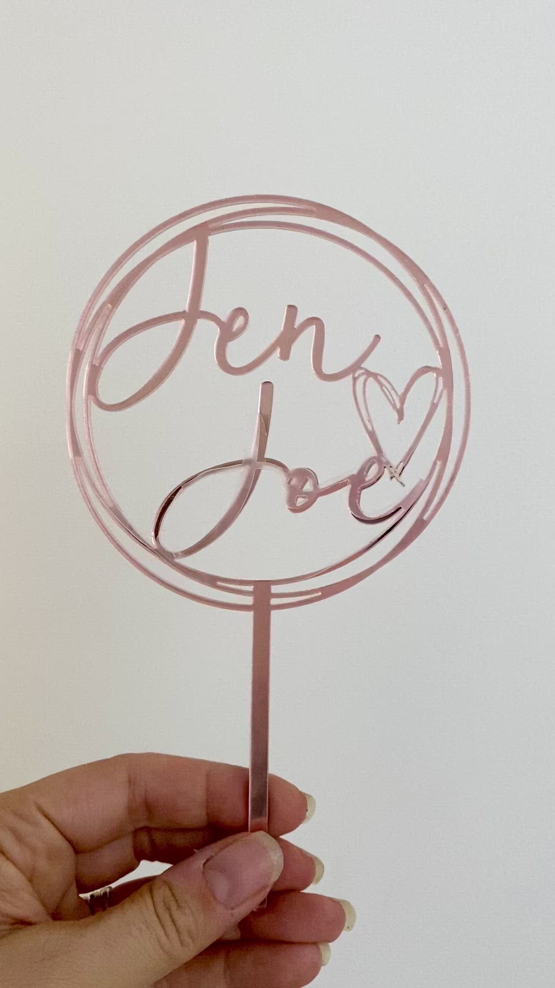 Personalised Wedding Cake Topper - Circle & Heart Design – Cabe & Co