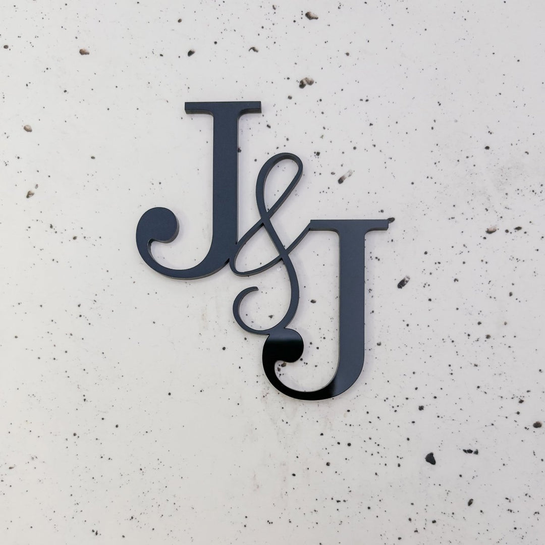 Wedding Cake Serif Initials Charm